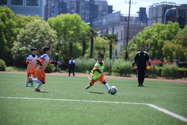 勇士将试训29岁扣篮王 曾在勇士场均得12.9分