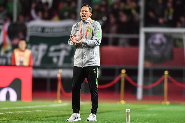 哈利伯顿25+10库里缺阵 步行者力克勇士5连胜